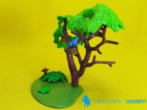 Playmobil Pequeño árbol con vegetación y nido de pájaros