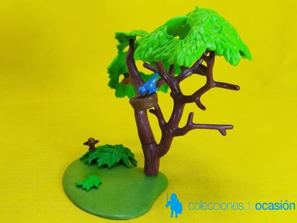 Playmobil Pequeño árbol con vegetación y nido de pájaros