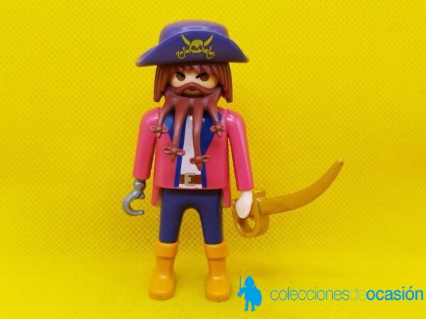 Playmobil Pirata con garfio y larga barba