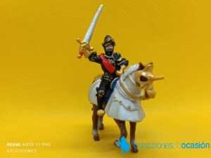 Plastoy miniatura caballero con caballo acorazado