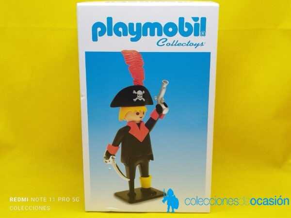 Plastoy pirata con pata de palo 25 cms