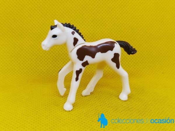 Playmobil Potro blanco al trote con manchas marrones - Imagen 2
