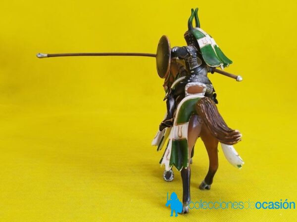 Schleich Caballero de torneo Taurus REF 70047 - Imagen 6