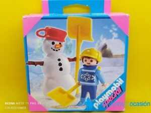Playmobil Special REF 4680 Niño con muñeco de nieve