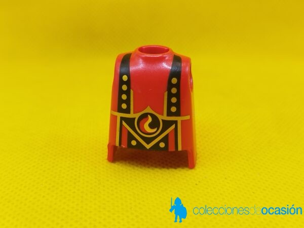 Playmobil Torso rojo de caballero novelmore