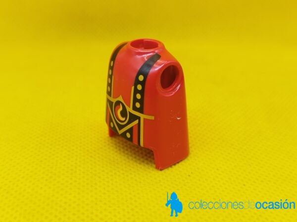 Playmobil Torso rojo de caballero novelmore - Imagen 2