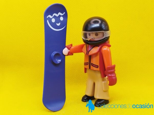Playmobil hombre con tabla de snowboard y casco - Imagen 2