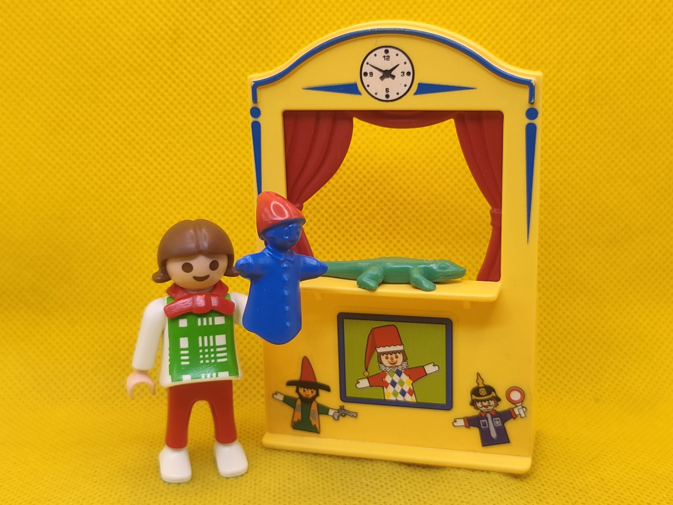 Playmobil Niña con teatro y marionetas Special REF 4664 - Niña con teatro y marionetas Special REF 4664 (2)