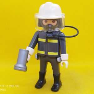 Playmobil Bombero con linterna REF 4608