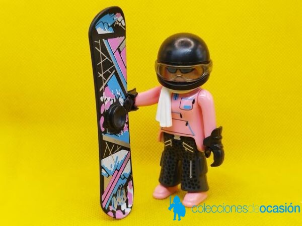 Playmobil Mujer con tabla de snowboard y casco - Imagen 2
