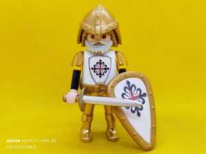 Playmobil Caballero medieval español de la orden de Montesa
