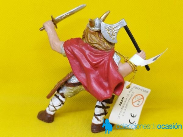 Papo guerrero vikingo con hacha de combate - Imagen 3
