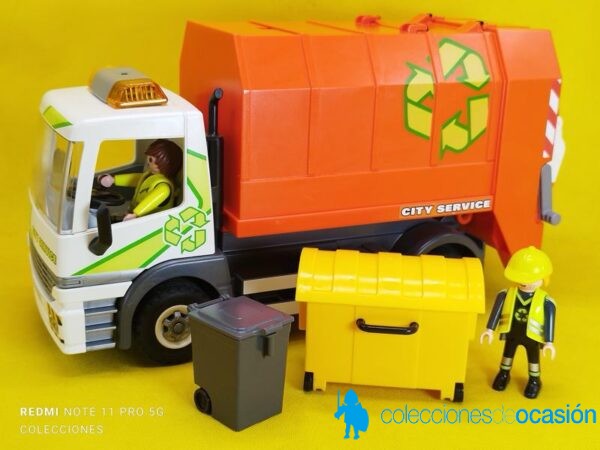 Playmobil Camión de reciclaje con contenedores REF 70200