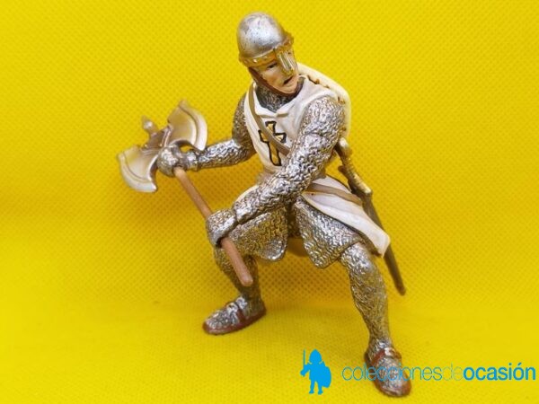 Schleich Soldado Templario de infantería con hacha de batalla REF 70036
