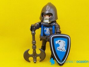 Playmobil Caballero del Halcón con hacha de combate
