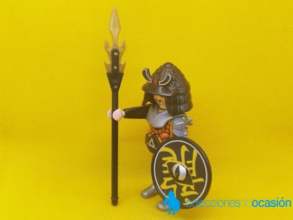 Playmobil Guerrero Samurái con escudo - Imagen 2