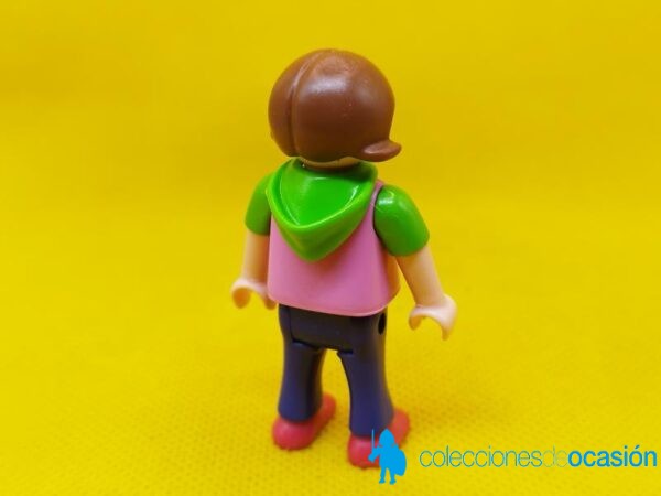 Playmobil Niña con chaleco, niña city - Imagen 3