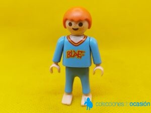 Playmobil Niño descalzo con pijama