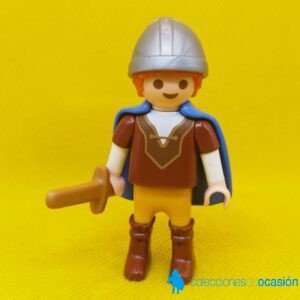 Playmobil Niño vikingo con capa azul
