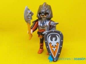 Playmobil Caballero medieval con hacha de combate