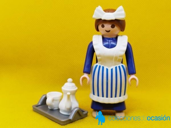 Playmobil Camarera Vintage, asistenta, mujer con bandeja - Imagen 3