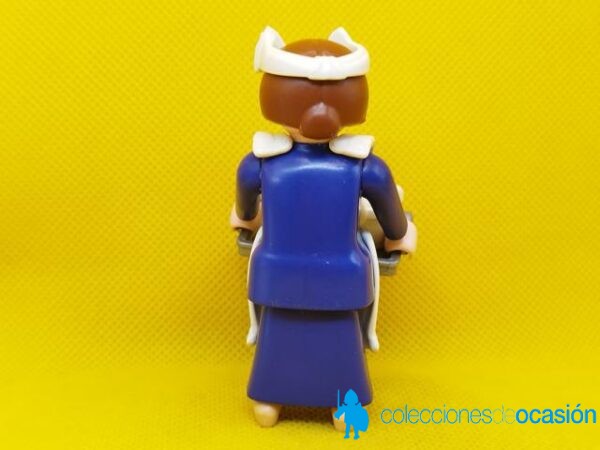Playmobil Camarera Vintage, asistenta, mujer con bandeja - Imagen 4