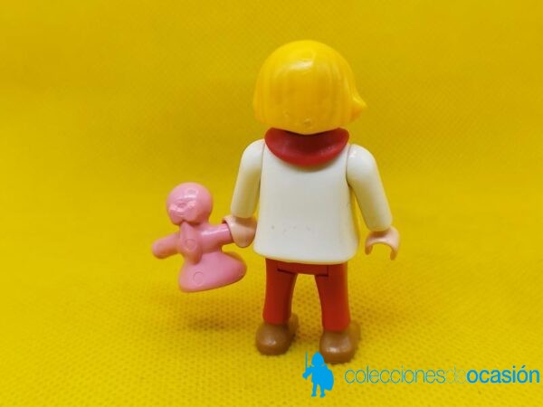 Playmobil Niña vintage con muñeca rosa, niña de época - Imagen 3