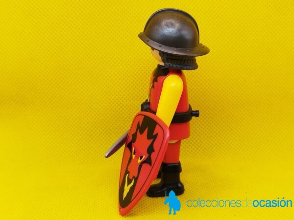 Playmobil Soldado del reino del dragón rojo - Imagen 2