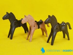 Playmobil Lote de 3 caballos antiguos diferentes en buen estado, clicks