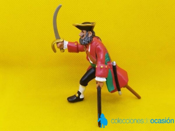 Papo pirata con pata de palo y casaca roja - Imagen 2