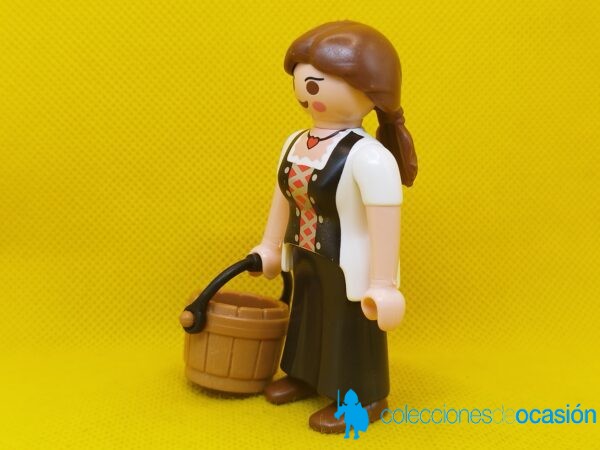 Playmobil Pastora con cubo, aldeana, figura para Belén - Imagen 2
