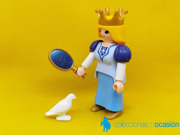 Playmobil Reina con vestido azul y espejo - Imagen 2