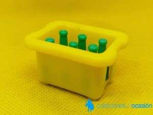 Playmobil caja amarilla con 6 botellas verdes