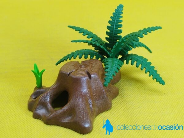 Playmobil Madriguera, tronco seco con arbusto - Imagen 2