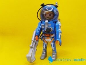 Playmobil Mujer astronauta con traje azul