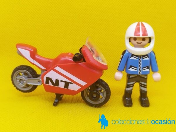 Playmobil Niño con moto de carreras - Imagen 4