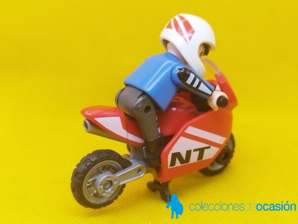 Playmobil Niño con moto de carreras - Imagen 3