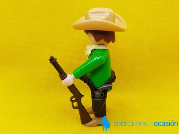 Playmobil Sheriff con winchester huevo REF 3060 - Imagen 3