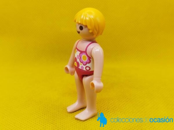Playmobil Niña rubia con bañador - Imagen 2