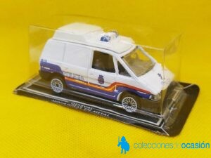 Guisval Coche de policía Renault space 091