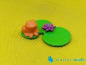 Playmobil Rana naranja en hoja de estanque