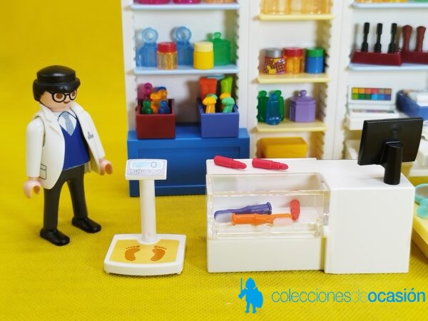 Playmobil Farmacéutico con mobiliario y accesorios, farmacia - Imagen 2