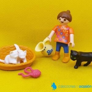 Playmobil Niña con gatos, niña city