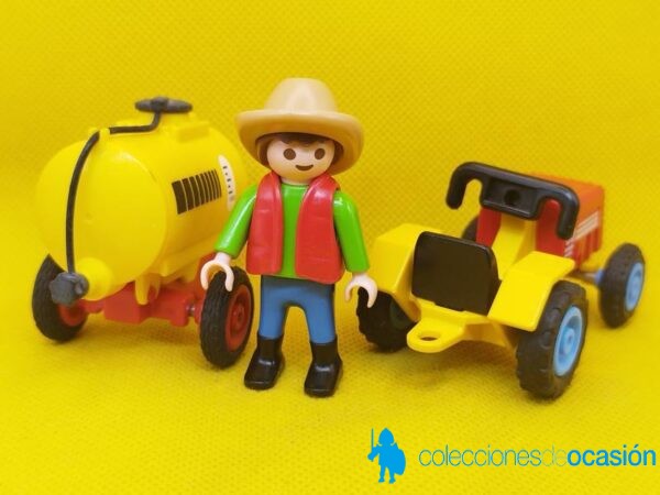 Playmobil Niño con tractor y remolque con cisterna REF 3066 - Imagen 3