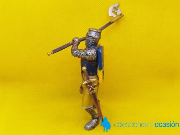 Schleich caballero medieval con hacha REF 70003 - Imagen 2