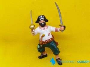 Papo pirata con hacha