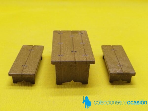 Playmobil Mesa con dos taburetes largos, muebles - Imagen 4