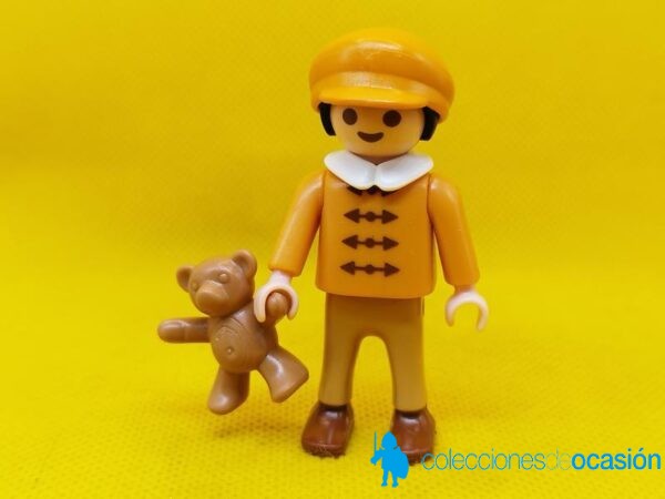 Playmobil Niño de época con osito y gorra