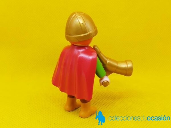 Playmobil Niño vikingo con cuerno y capa roja - Imagen 3