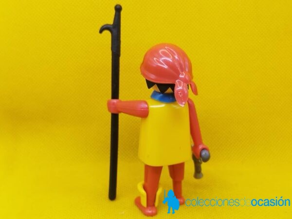 Playmobil Pirata con pata de palo y pañuelo rojo, click de manos fijas - Imagen 3